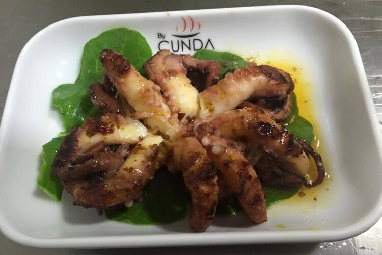 By Cunda Mezze Balik Evi Gayrettepe Merkez Istanbul